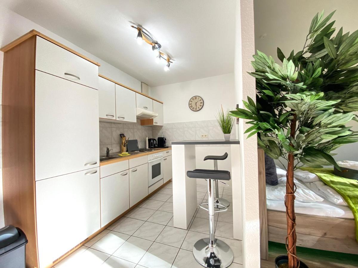 Wohlfuehl-Apartment Mit Kostenfreier Tiefgarage, Wifi & Terrasse Leipzig Eksteriør bilde